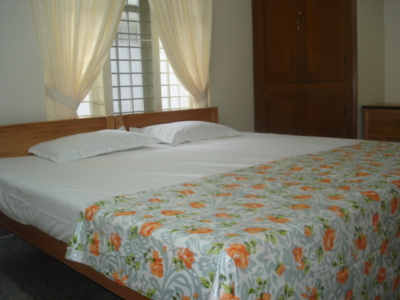 Bedroom 1 - Ground Floor Two Bedroom Apartment, Nathans Holiday Home, Homestay in Fort Kochi