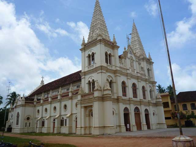 Santa Cruz Basilica Church Fort Cochin
