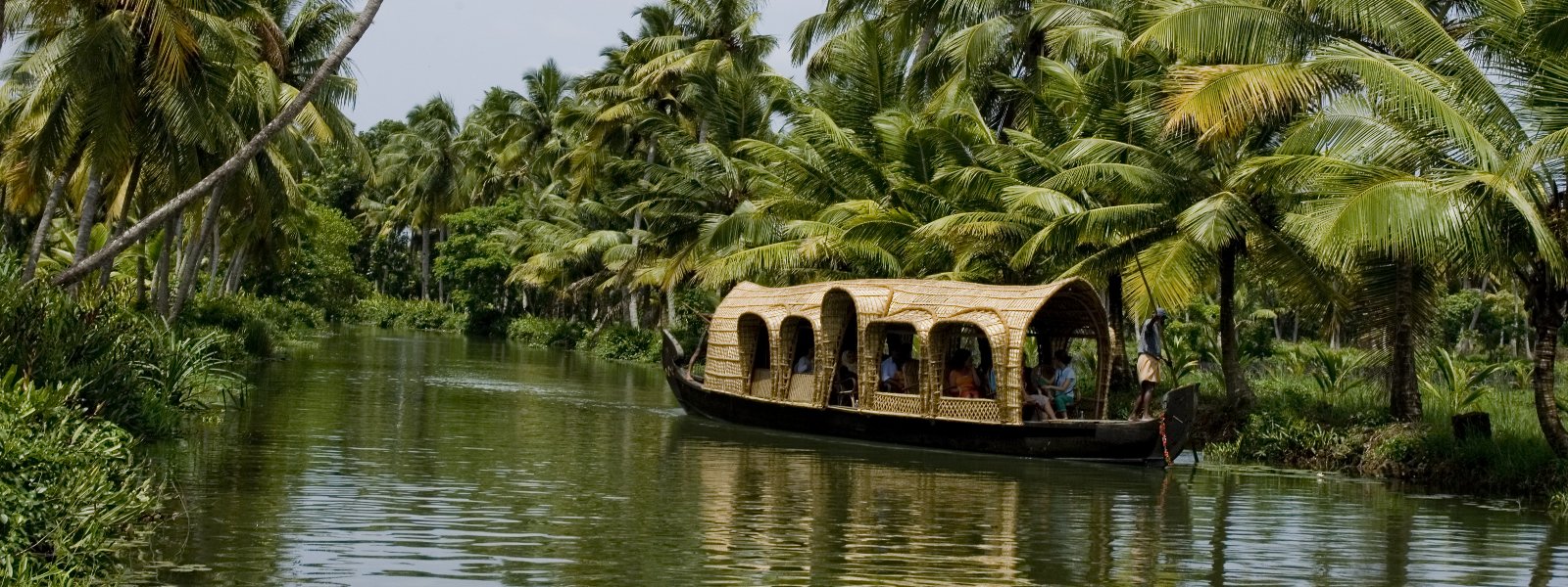 The Houseboat Cruises in Kerala, Aleppey – Truly magical!